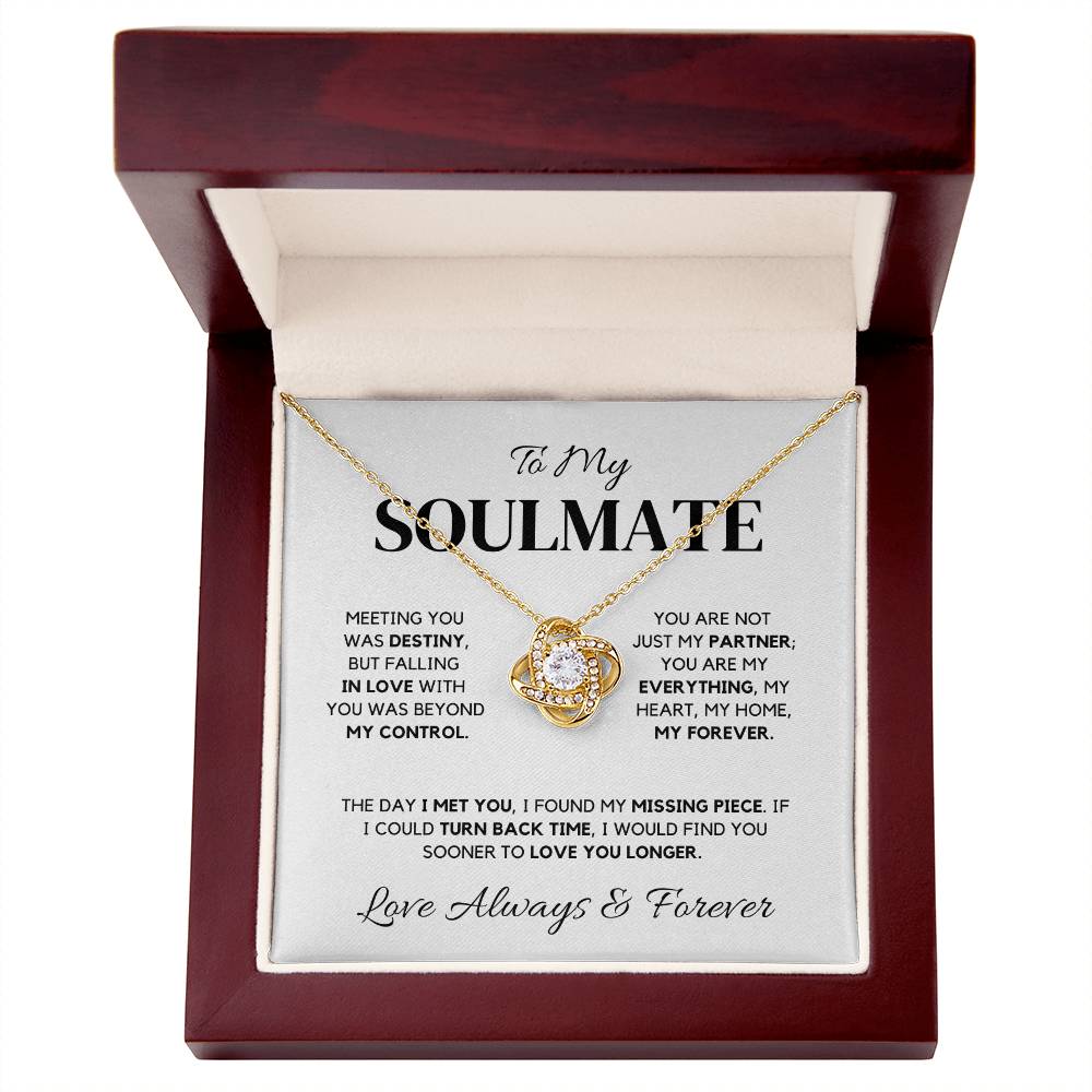 To My Soulmate Necklace – A Timeless Expression of Love