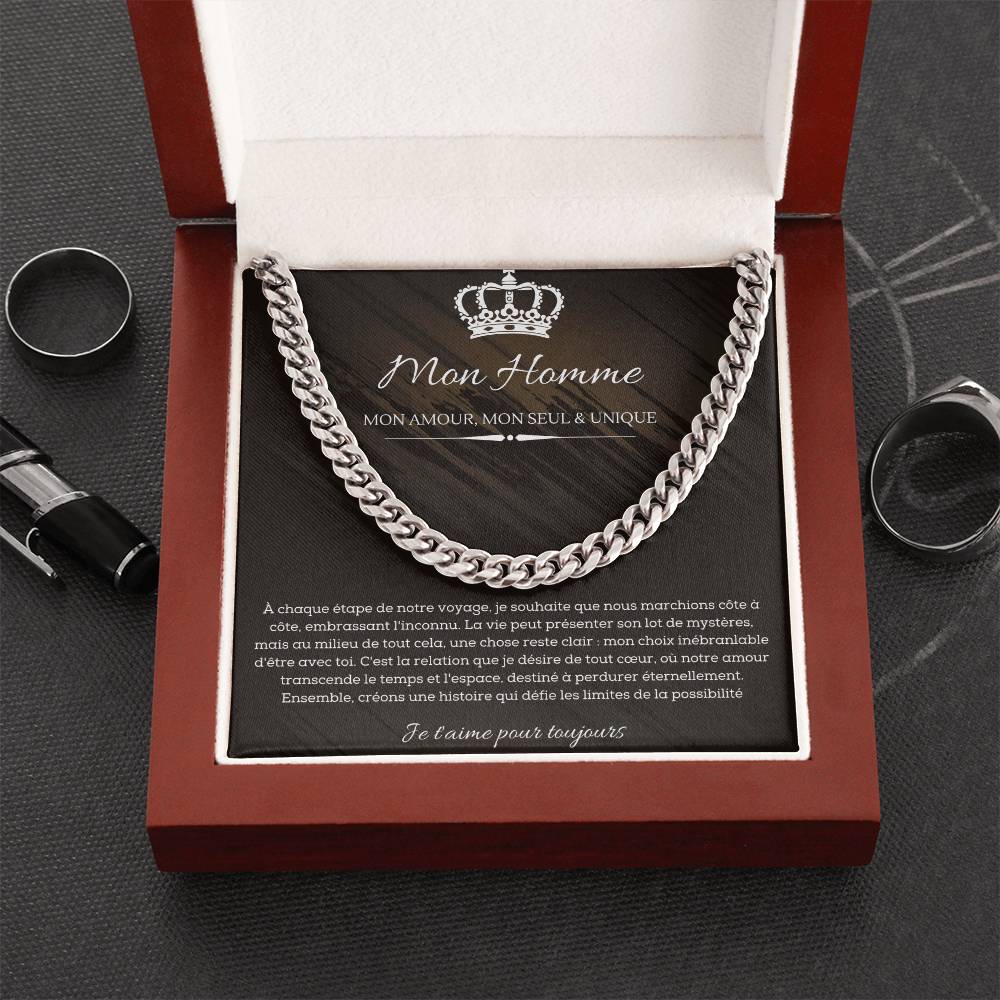 Silver chain necklace displayed on a card with romantic French text and graphics for man